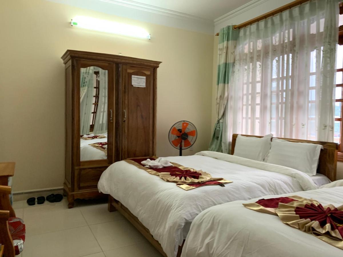 Hoang Ngoc Hotel Dong Khe Sau Exteriör bild