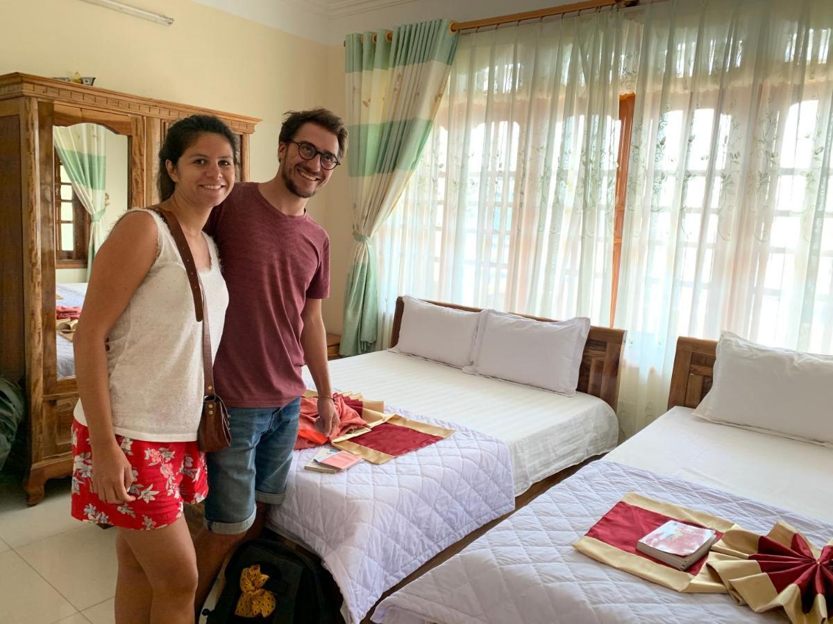 Hoang Ngoc Hotel Dong Khe Sau Exteriör bild